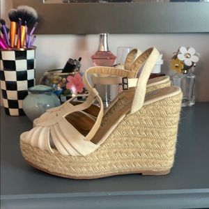 Steve Madden wedges. PRADLEY